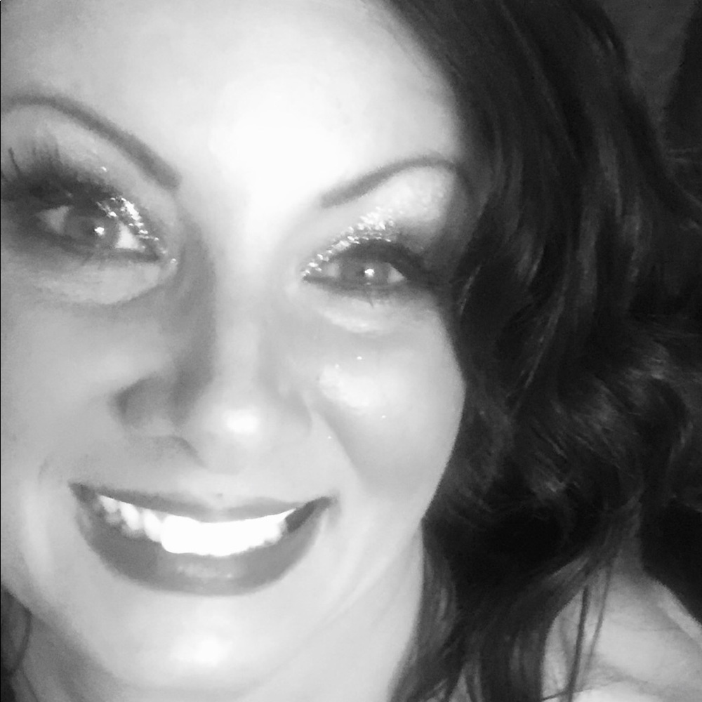 Meet your Posher, Tonia